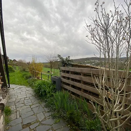 Holiday home Le 52, A Country Bubble Pepinster